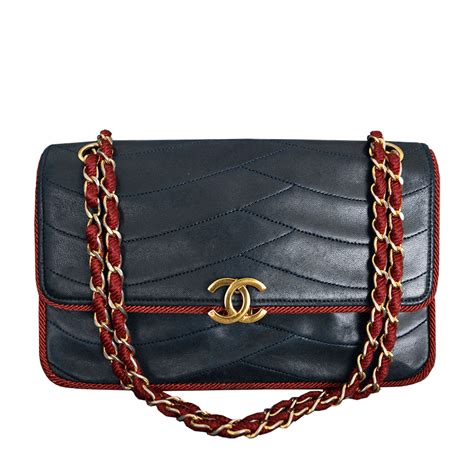 borse chanel mare pvc vintage|Vintage Chanel bags logo.